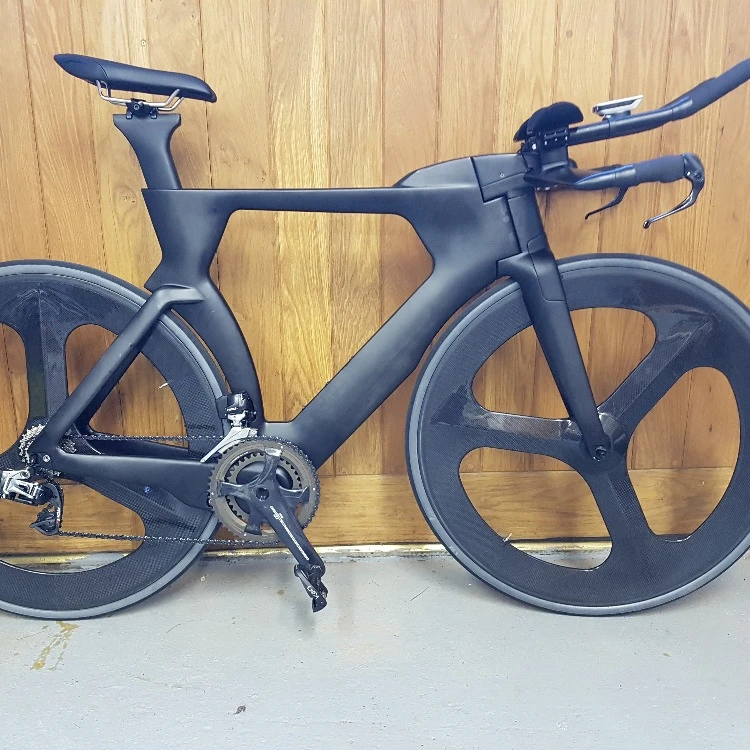 carbon triathlon bike