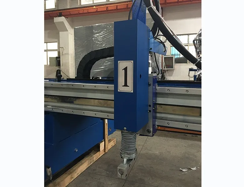 станок гидроабразивной jet cut. станок токарно-винторезный мк6058мг. стандартный станок. стандартный станок. листогибочный станок uzma.