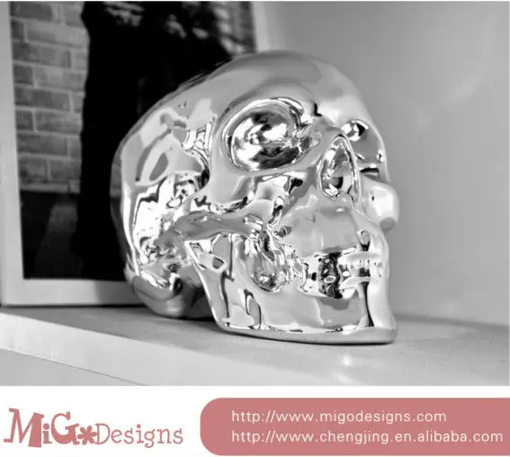 skull piggy bank.jpg