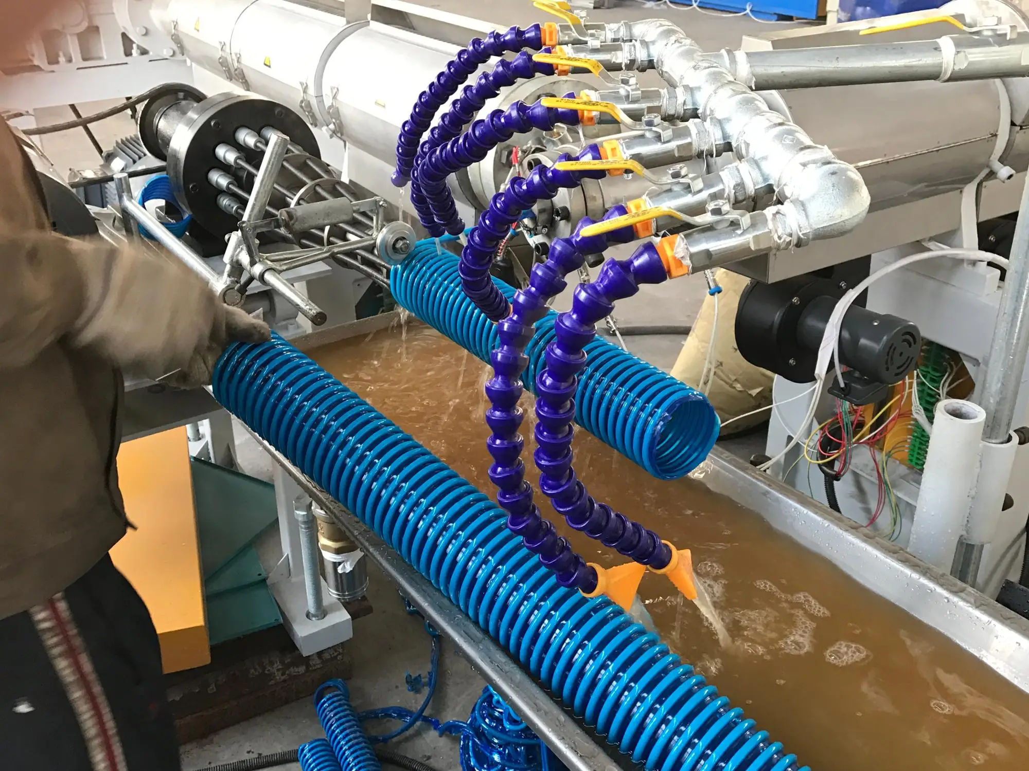 Kooen Spiral Reinforced Pvc Suction Hose Machine Buy Spiral