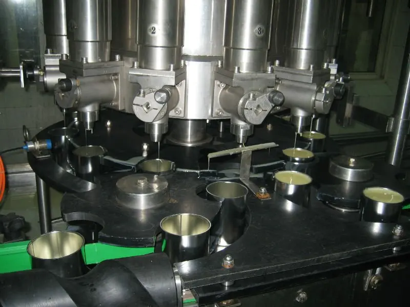 Producing condensed milk