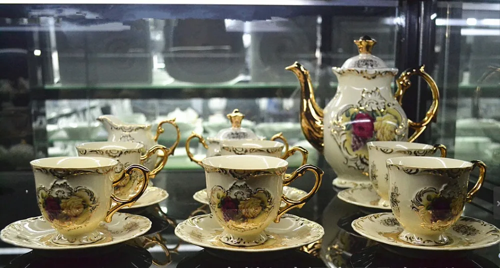 Coffee Tea Set 15pcs Drinkware Ceramic Gold Cup Saucer Coffee Tea Set 15pcs Drinkware Ceramic Gold Cup Saucer Luxury European Gift Hotel