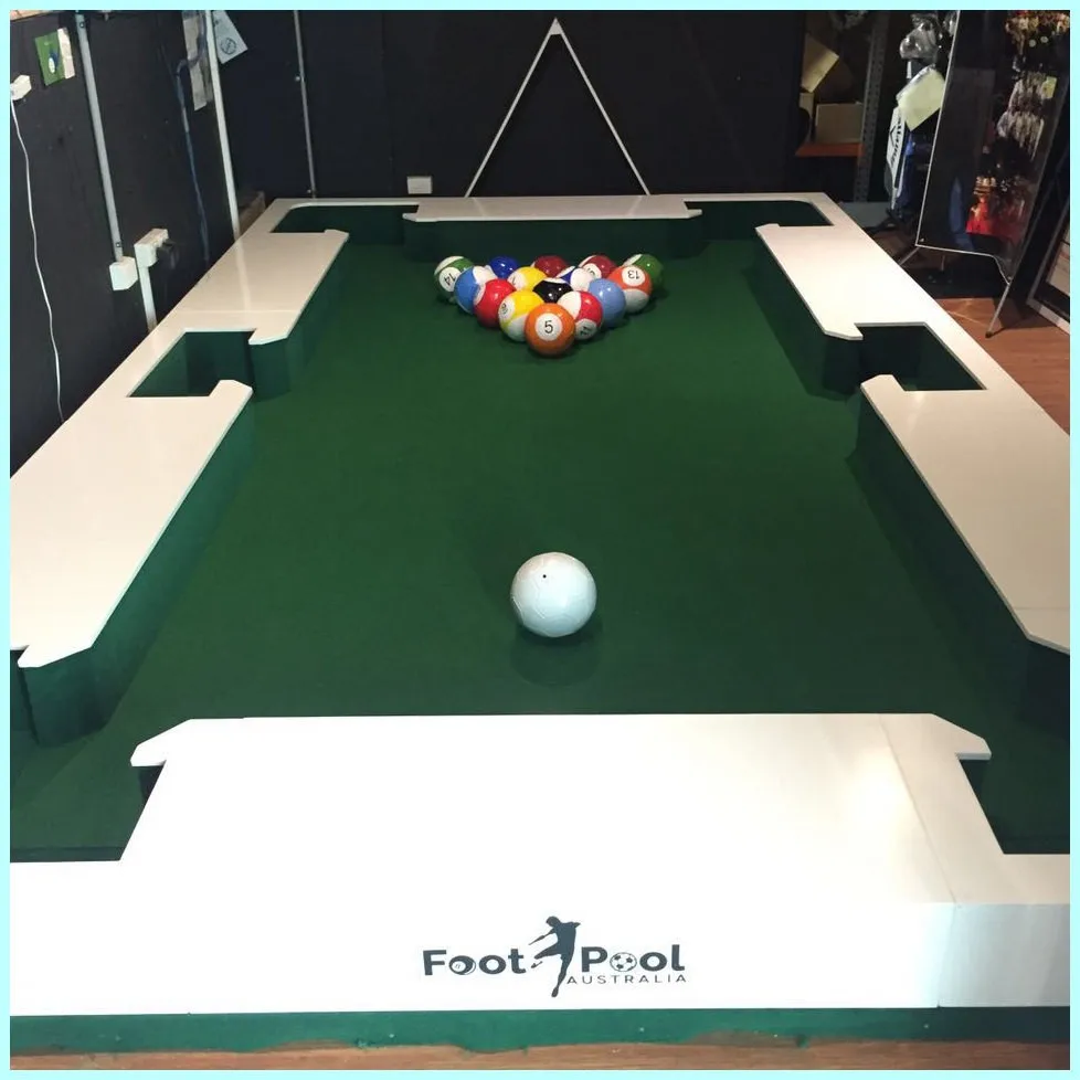 Free Shipping White Wood Material Structure Snook Soccer Balls And