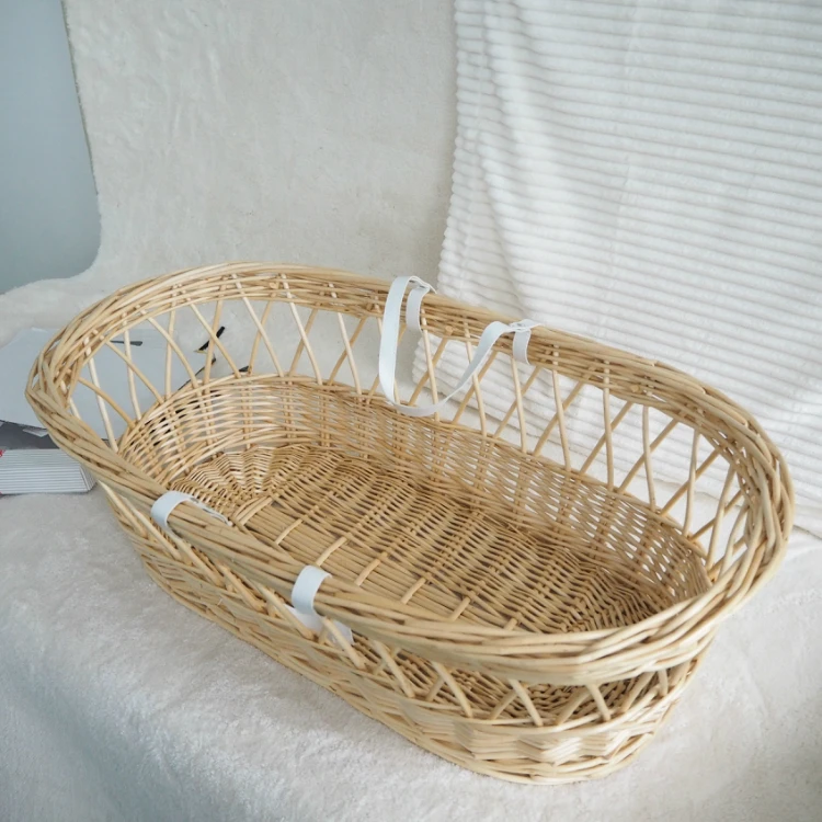 Moses basket 22.jpg