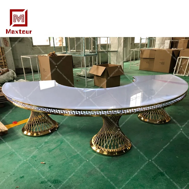 Luxury Design Stainless Steel Half Moon River Dining Table For Wedding Events With Led Lights Buy Half Moon Wedding Table River Dining Table Wedding Table With Led Product On Alibaba Com