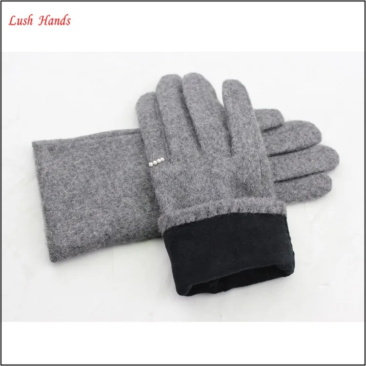 2016 cheap grey woolen gloves with finger ring