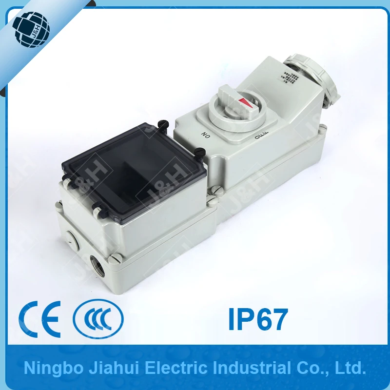 Ip67 International Standard Socket With Duo Interlock And Din Standard ...