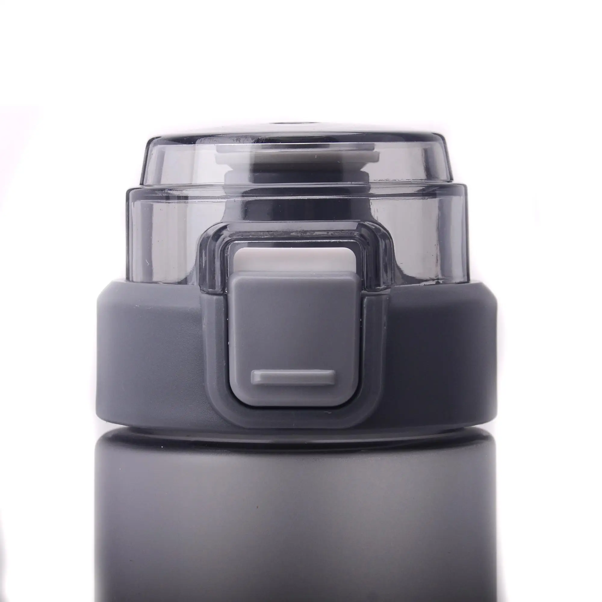 Amazon hot sale 650ml tritan climbing sport drink bottle with handle