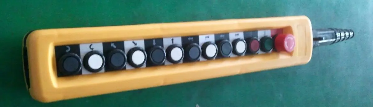 XAC-A12713 with 13 buttons