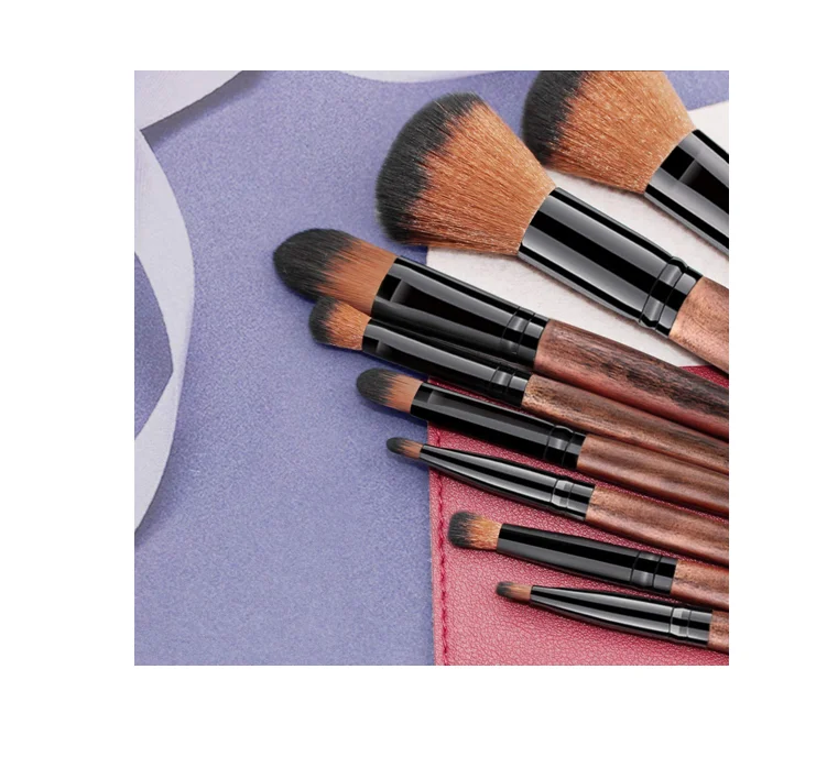Makeup brushes (6).png