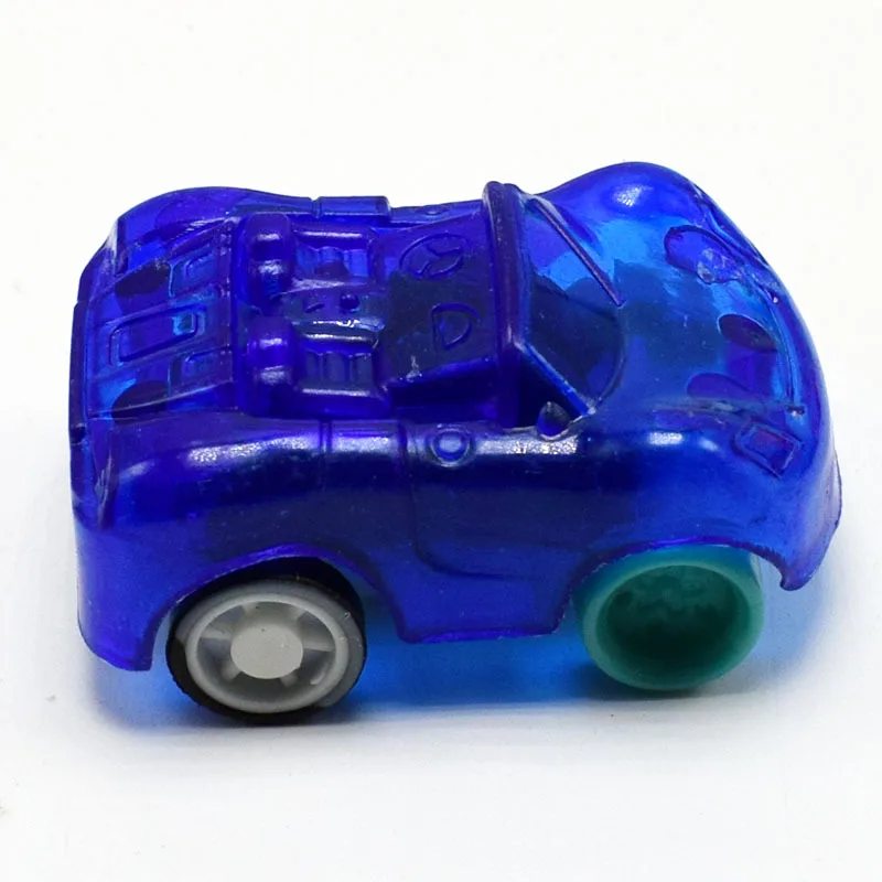 plastic car (7).jpg