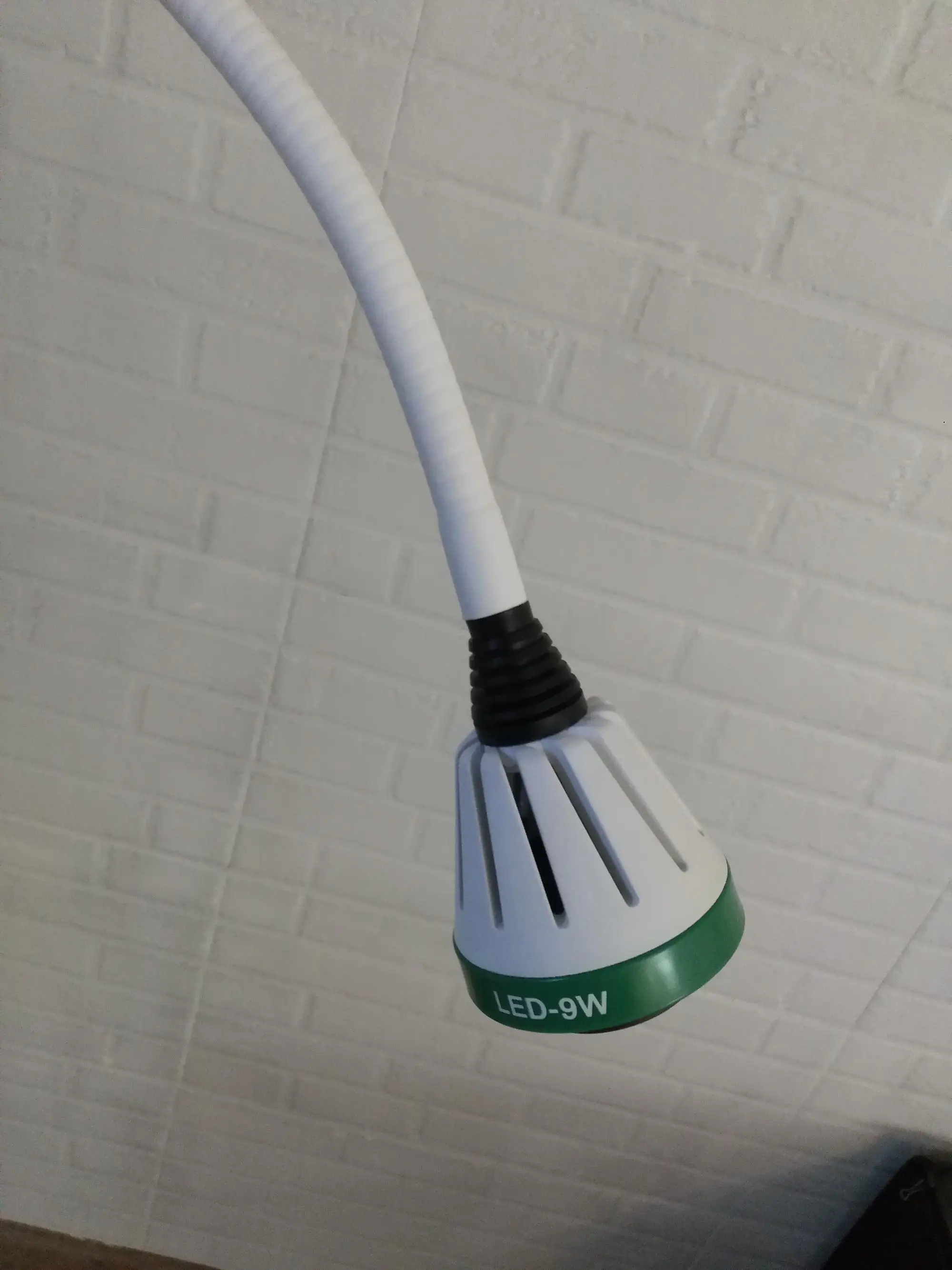 Mobile medical led examintaion lamp