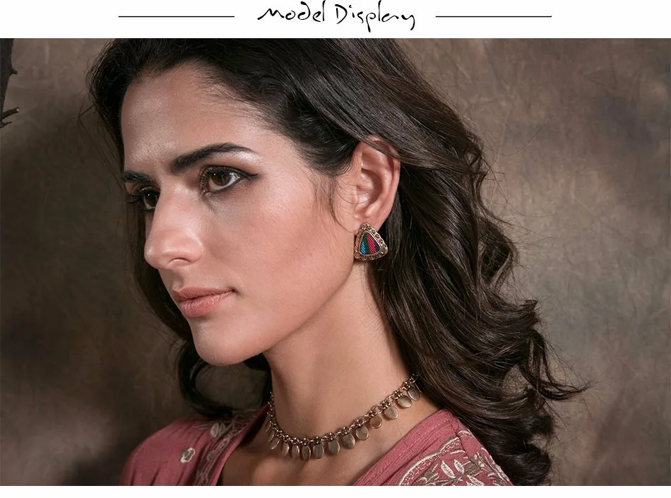 波西米亚女性花式三角形耳钉复古民族金色手工极简主义首饰耳环