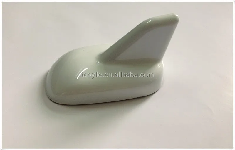 shark fin antenna