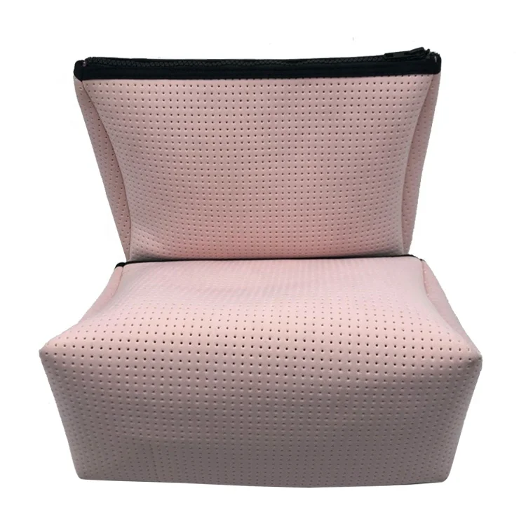 pink makeup bag2.jpg