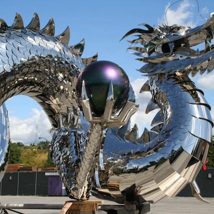 dragon sculpture.jpg