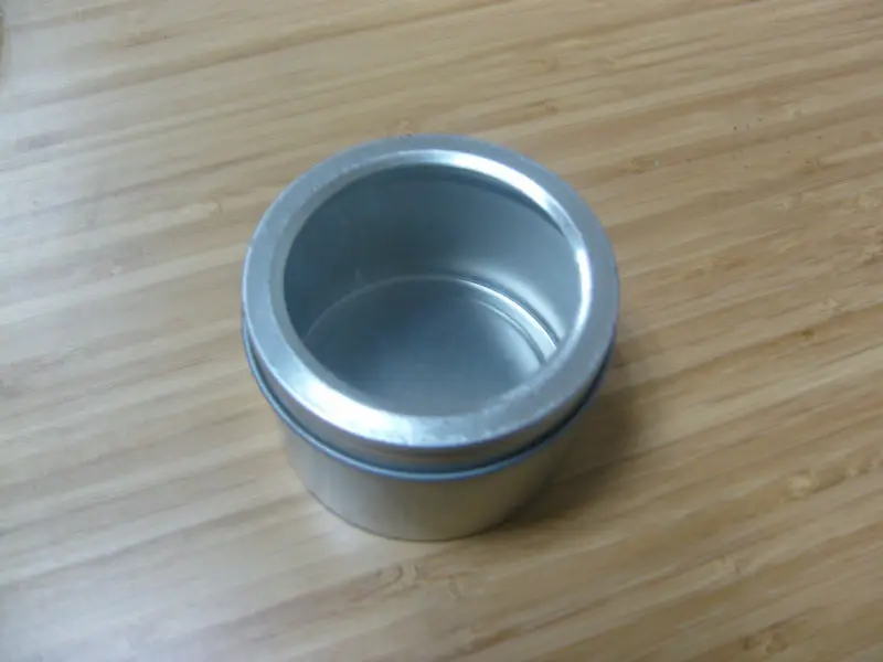 tin can with plastic lid-D70-H52MM.JPG
