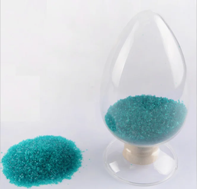 Nickel sulfate hexahydrate.png