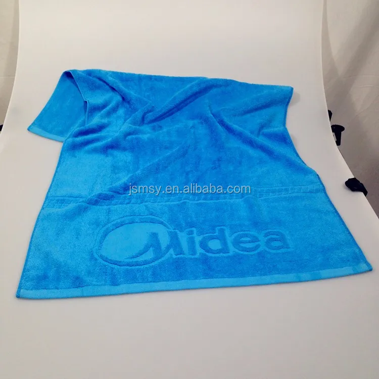 Customized Color 100 Cotton Jacquard Beach Towel Custom Embossed Logo