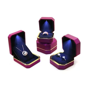 Custom logo factory supply hot sale led light jewelry box Anklet Necklace packing box