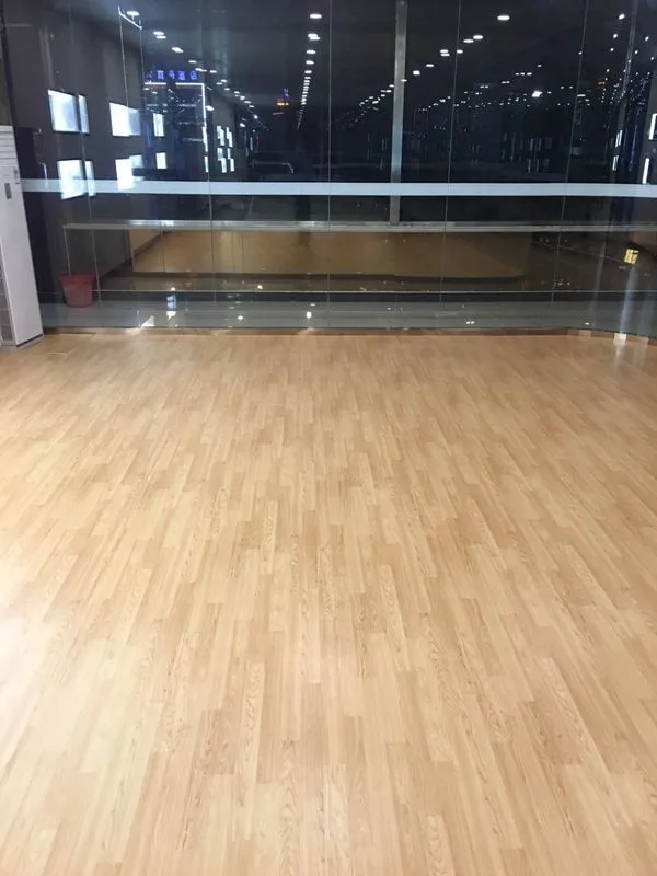 Pvc Plastic Wood Floor Wood Look Rubber Flooring Buy Pvc Wood