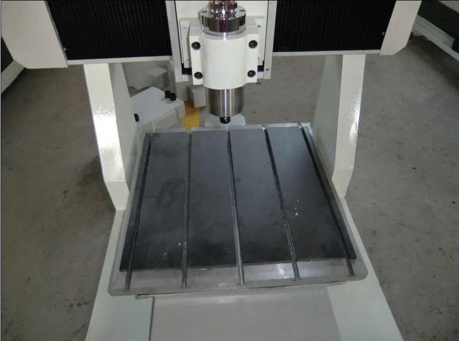 Mini small-scale metal laser cutting machine TSM4030