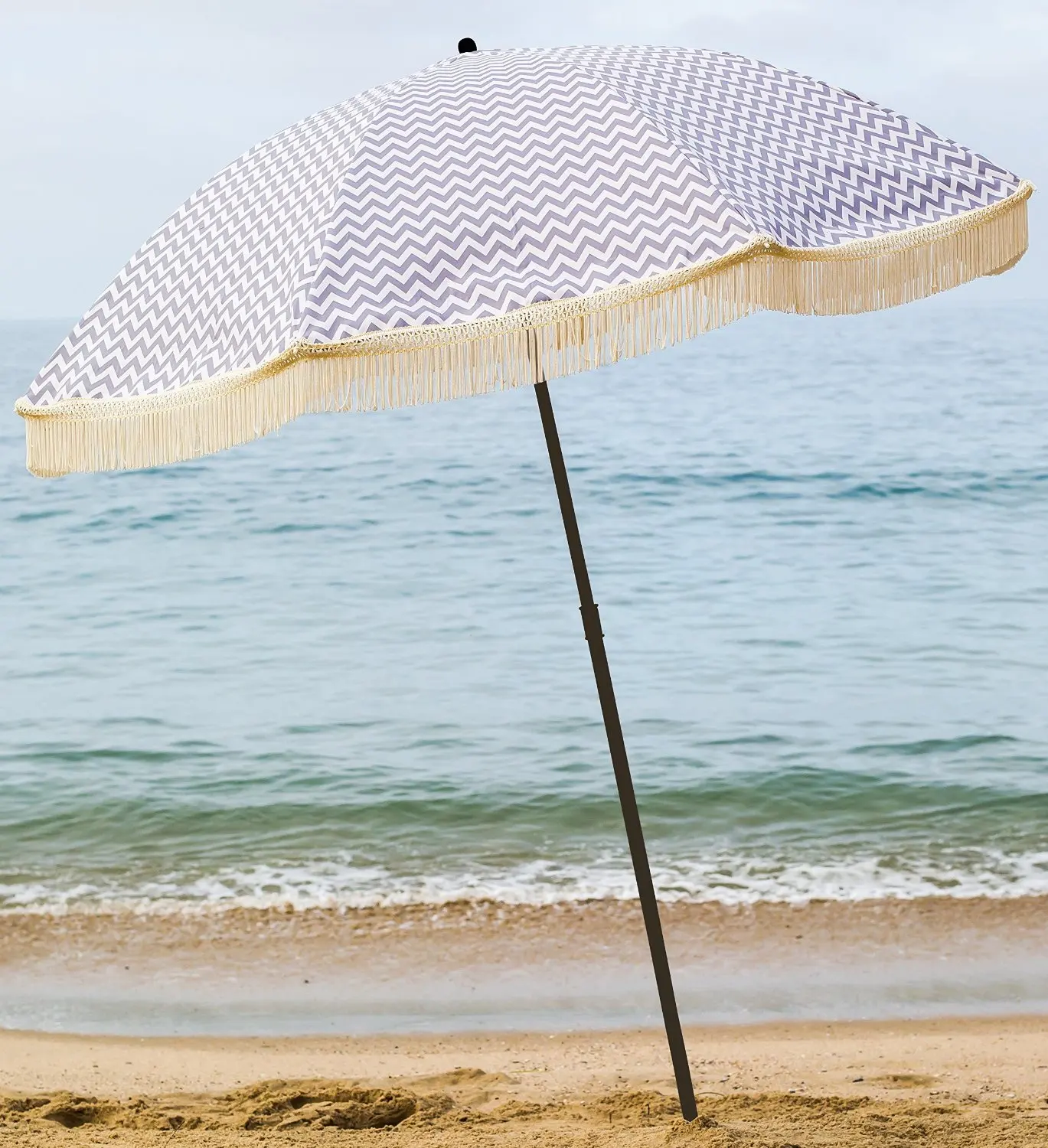 зонт от солнца на пляже