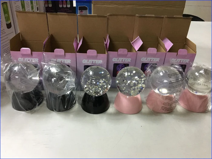 Led Color Changing Water Glitter Globe Glitter Ball - Buy Water Globe