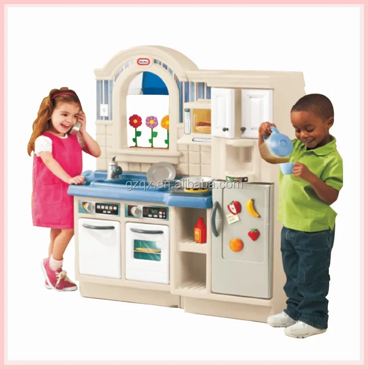 mini toy kitchen