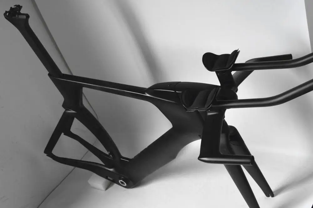New Carbon Time Trial Frame 700c Light Weight Carbon Tt Bike Frame