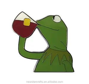 factory enamel trading lapel pin green fog badge