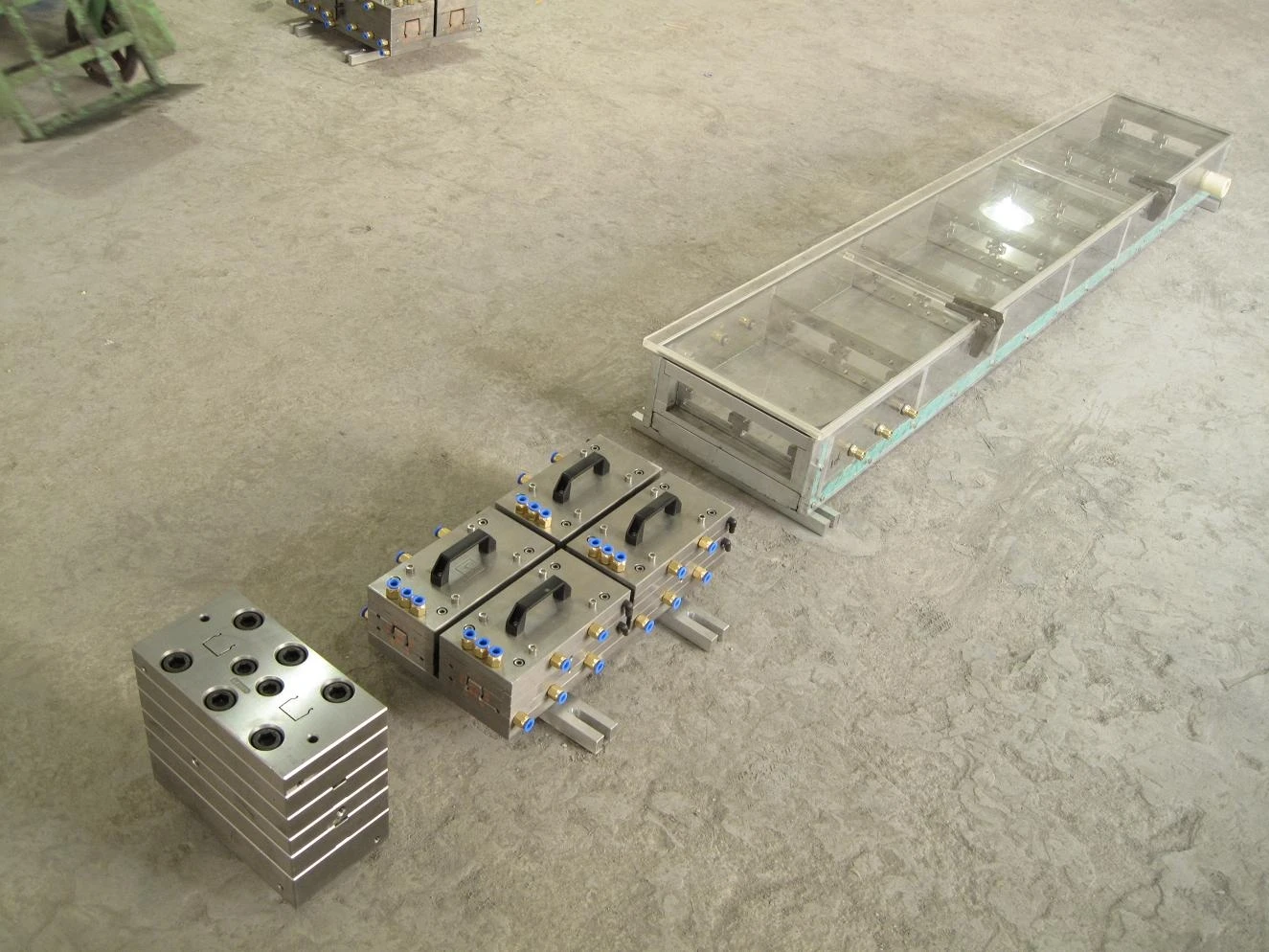 塑料pvc 电缆管道通道挤出模具