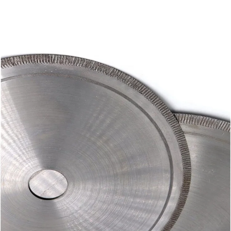 straight tooth saw blade1.jpg