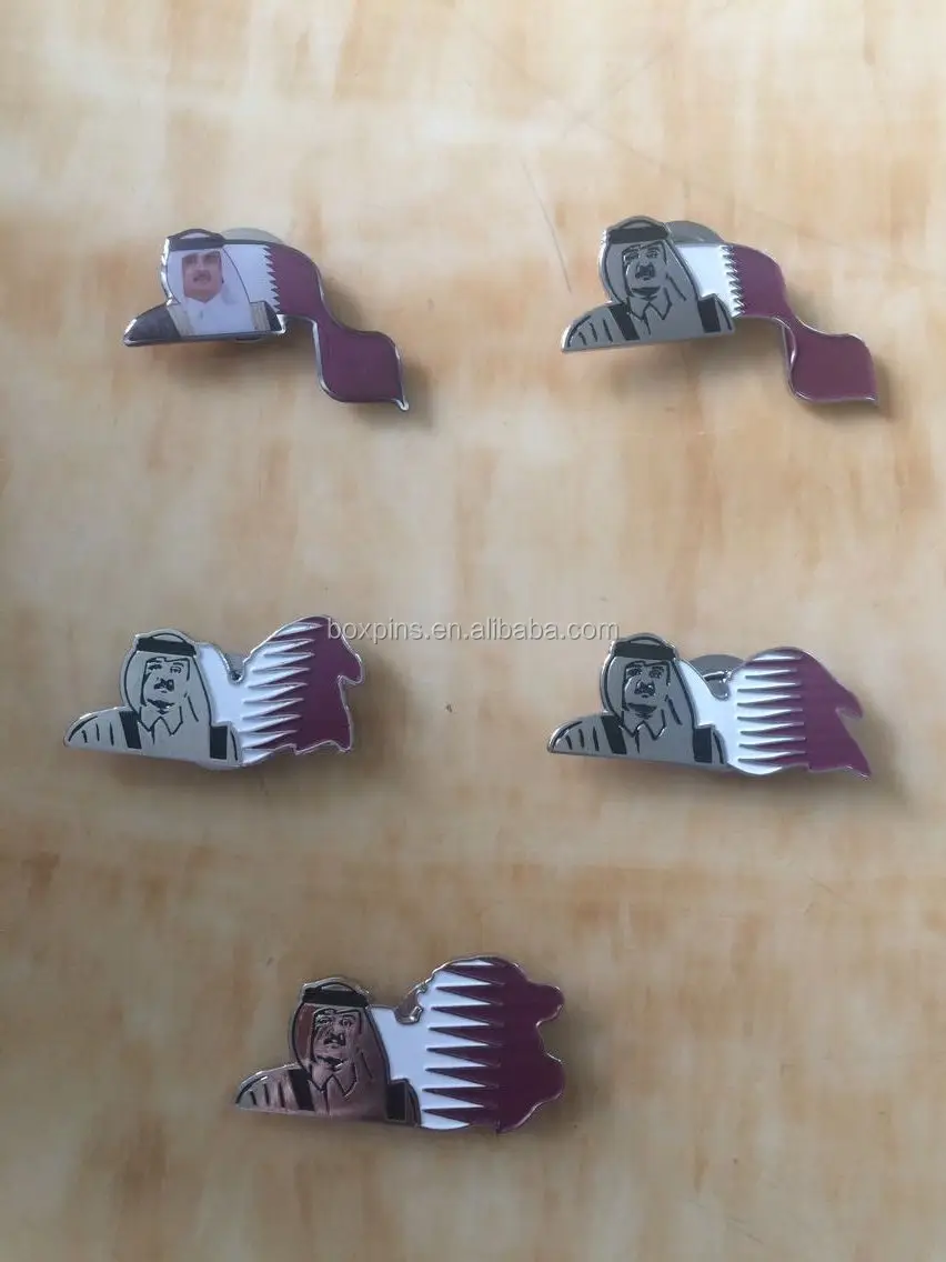 Soft Enamel Flag Of Kuwait Souvenir National Day Badges Medal