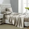 Hotsale Wish open type gift comforter 19mm 100% plain silk bed set queen size