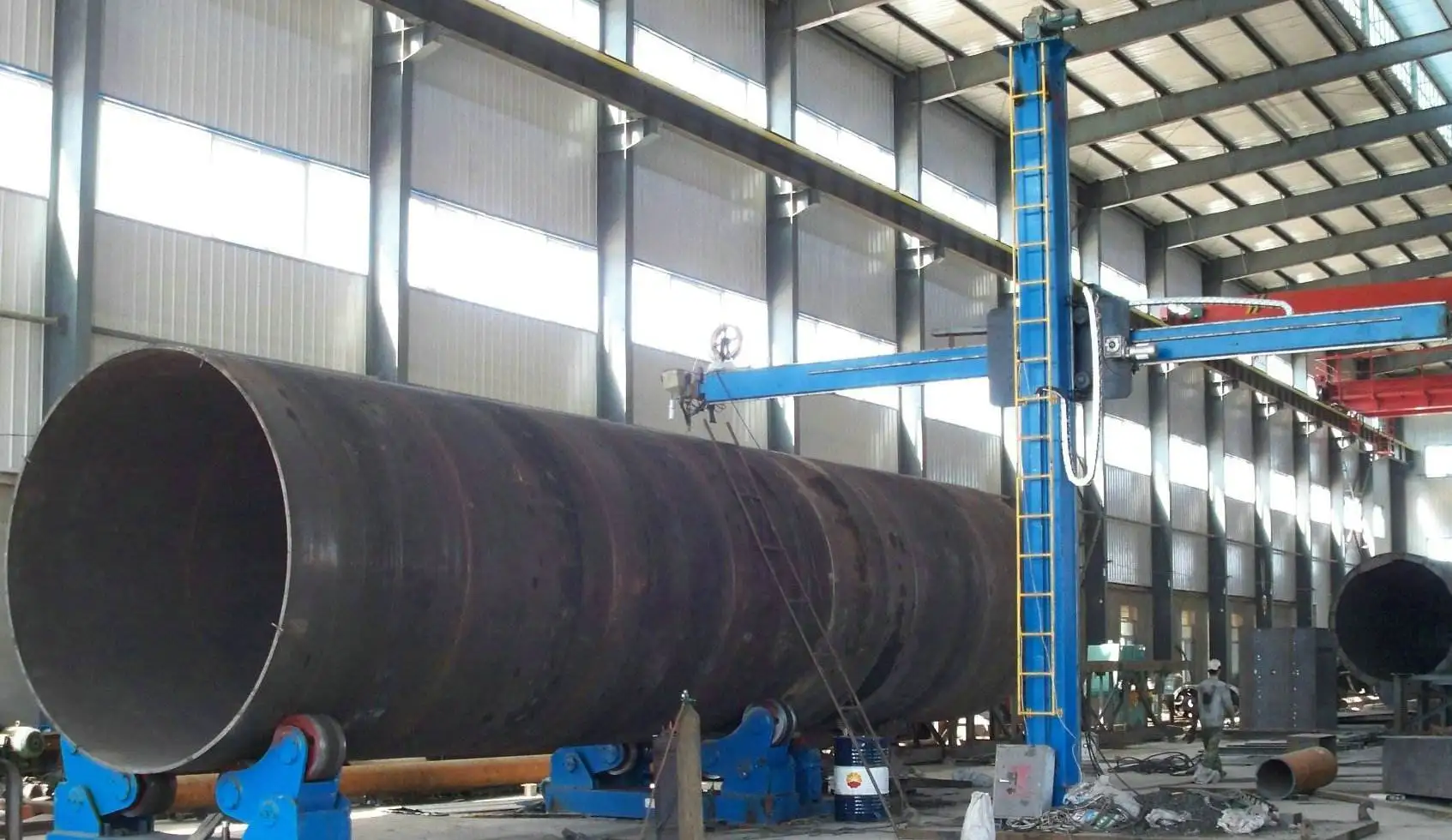 yq nc-1000 式管道套管生产线罐式焊接旋转器