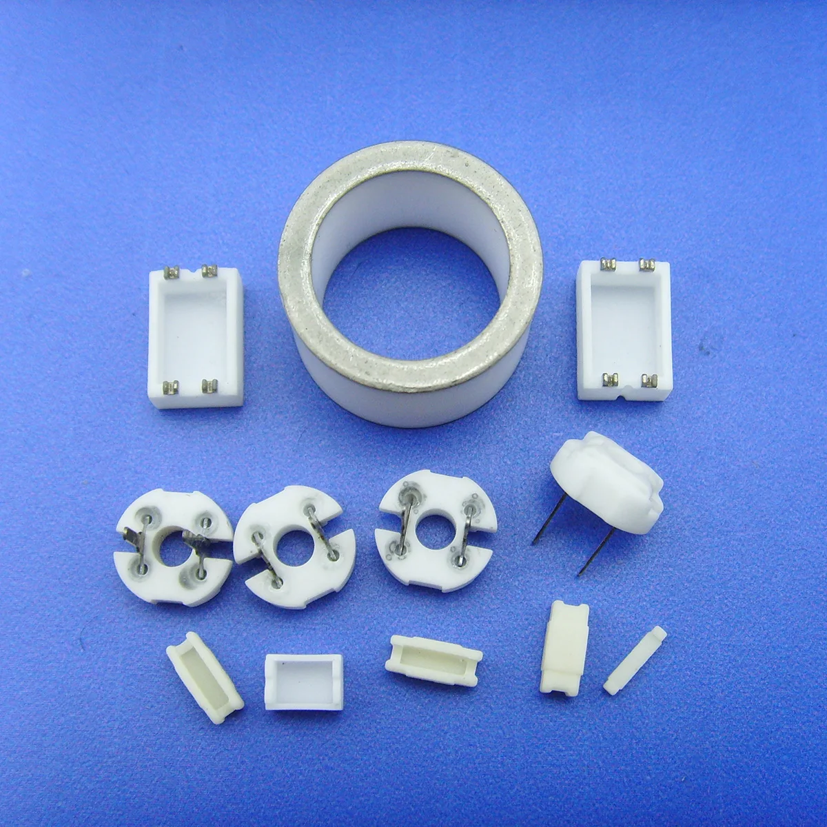 Heat Resistance 95 Alumina Micro Ceramic Heating Element Holders Buy