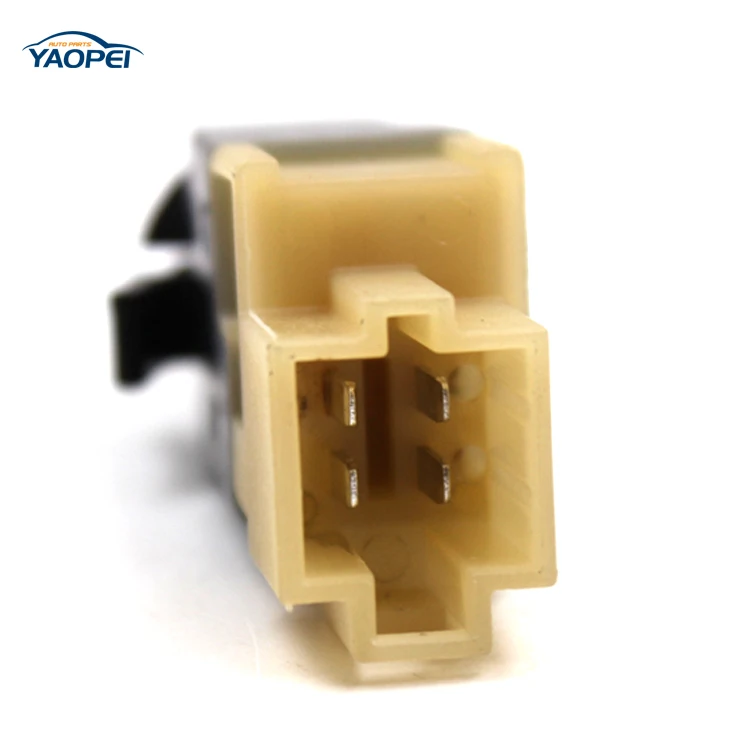 New 0105454409 For Mercedes W211 219 Brake Pedal Mounted Stop Light