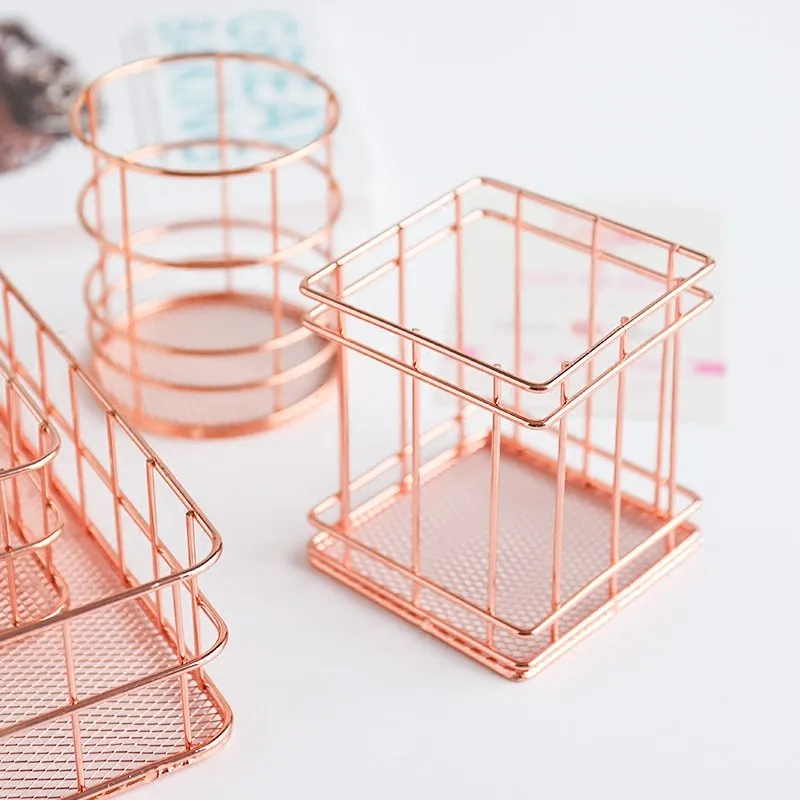 rose gold makeup holder