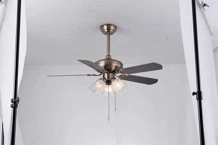 Antique Style Indoor Low Power 42 Inch 3 lights Mini Vintage Ceiling Fan with light
