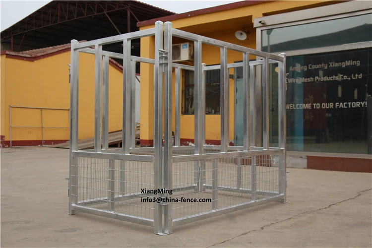 Hot Dipped Galvanized Hay Saver Round Bale Cattle Hay Feeder For
