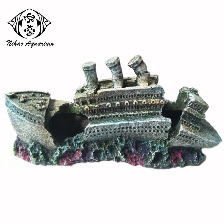 Fish Tank Decorative Wreck Of Sunken Titanic Ship Model Ornaments