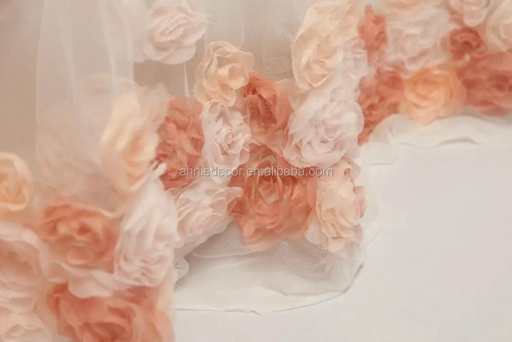 Beautiful rose embroidered table cloth for wedding banquet party