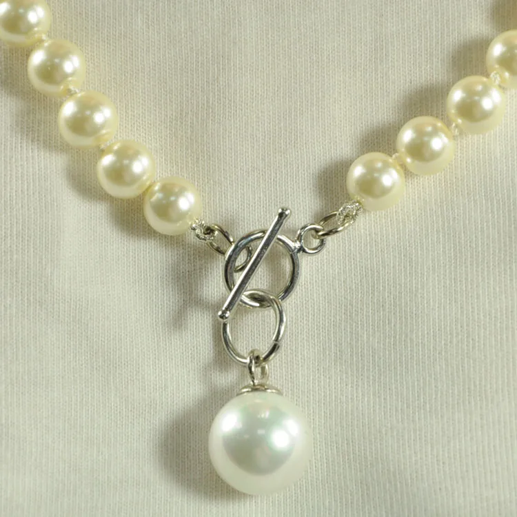 Pearl Choker.jpg