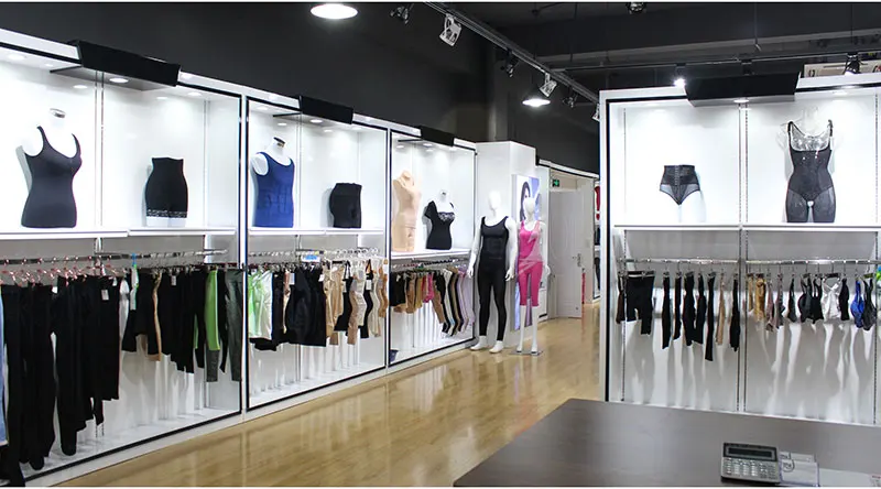 showroom1..jpg