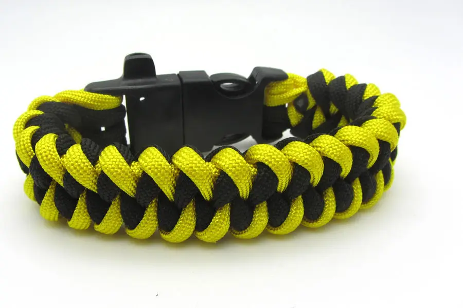 Paracord Survival Bracelet 23mm cord with plastic buckle 7.5/" long