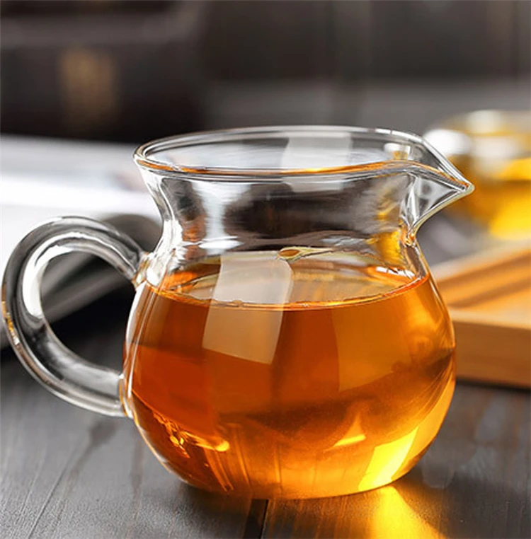 250ml Small Clear Glass Chinese Gong Kung Fu Tea Milk Glass Pitcher Cha Hai Tea fairness Cup with Handle