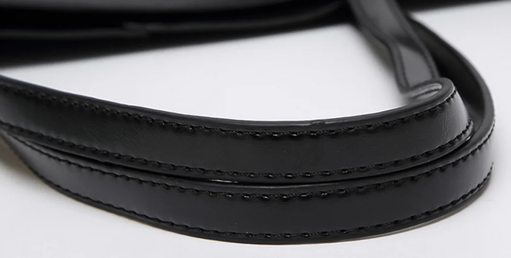 leather bag (18).png