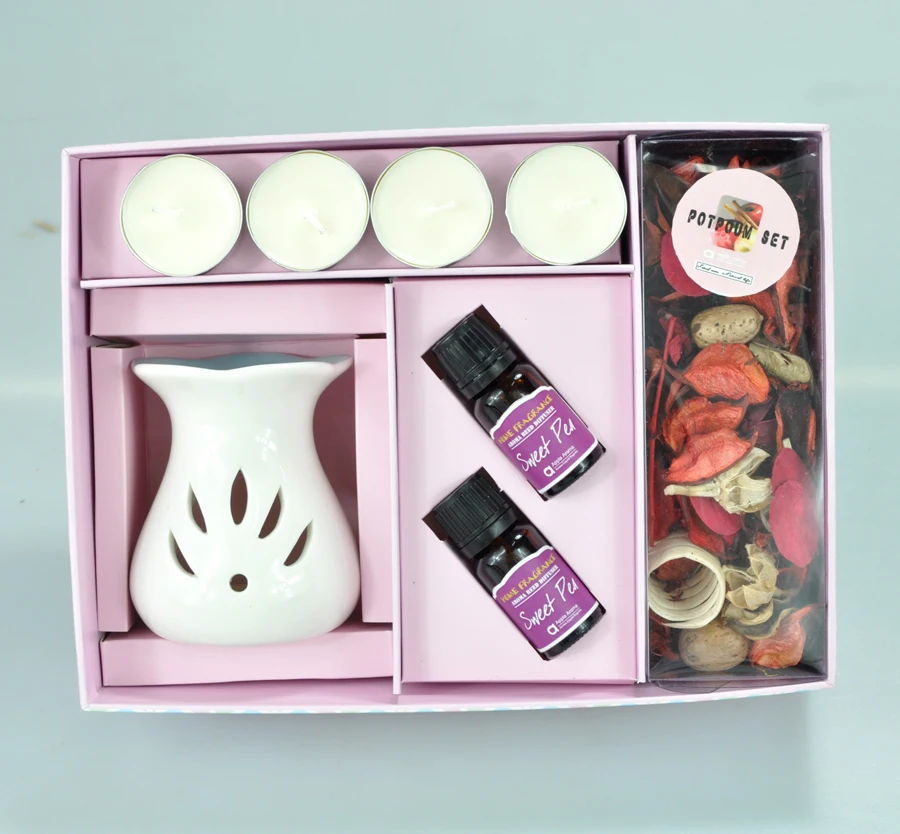 Classical Tea Light Candle Gift Set With Fragrance Oil And Aroma Burner