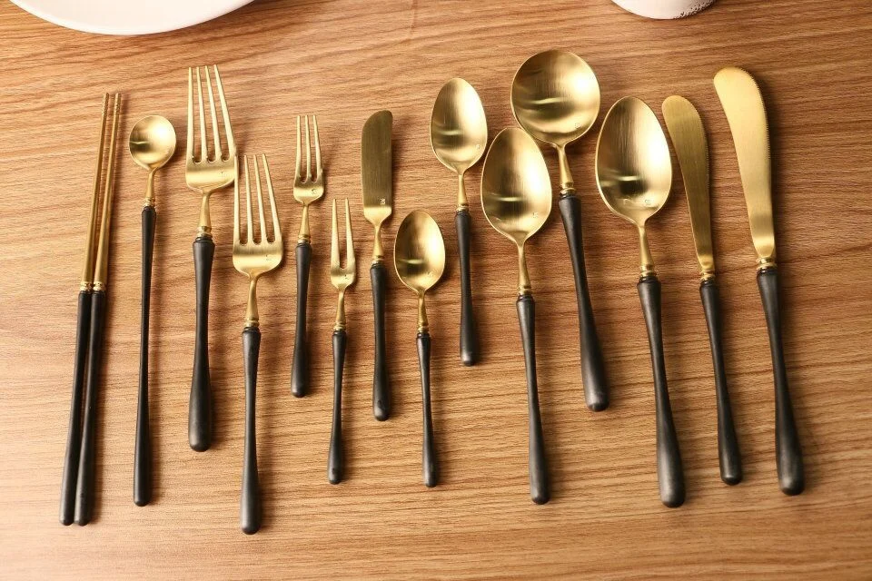 Factory Wholesale Royal Cutlery Set Multipurpose Use 5 Star Hotel